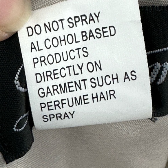 La Femme Short Sleeve Beaded Embroidered Trumpet Gown - Champagne - size 12 - Picture 9 of 10